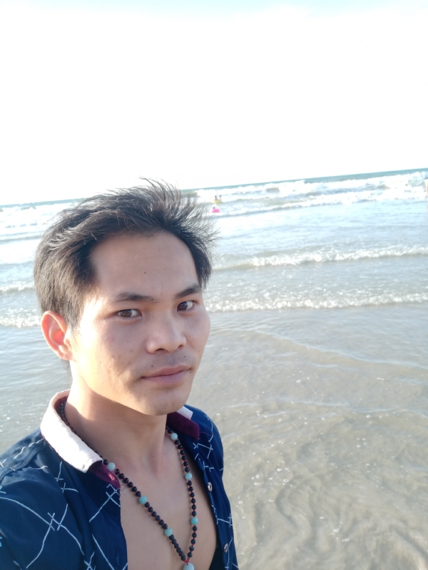 爱已欠费的第一张照片--钦州认干亲服务网